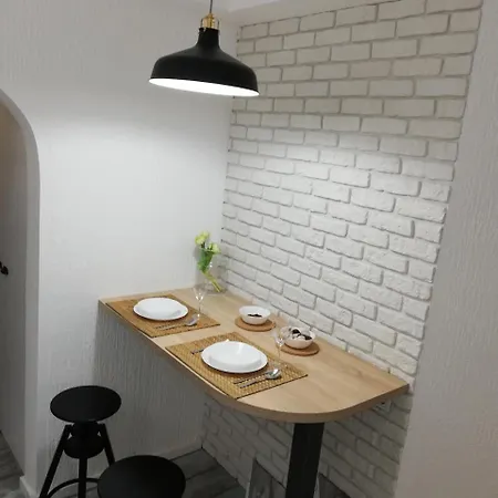 Hilly Apartment *